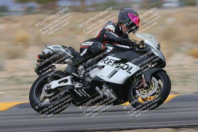 media/Jan-14-2023-SoCal Trackdays (Sat) [[497694156f]]/Turn 4 Set 2 (1030am)/